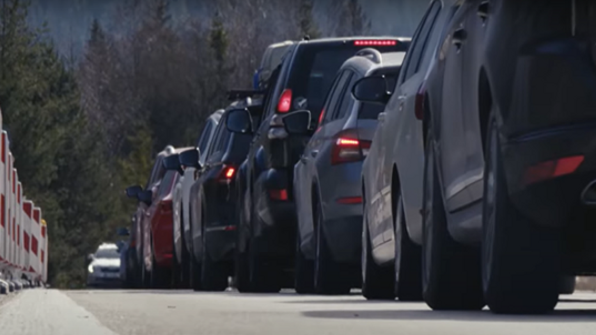 Wochenende, schönes Wetter und dann noch Ferien dann ist der Verkehrskollaps im bayerischen Oberland programmiert. 