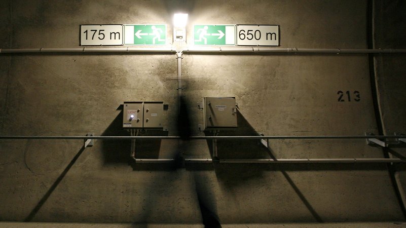 Archivbild: Bahnstrecke Nürnberg-Ingolstadt - Tunnel nahe Greding | Bild: picture-alliance/ dpa/dpaweb | Daniel Karmann Archivbild: Bahnstrecke Nürnberg-Ingolstadt - Tunnel nahe Greding