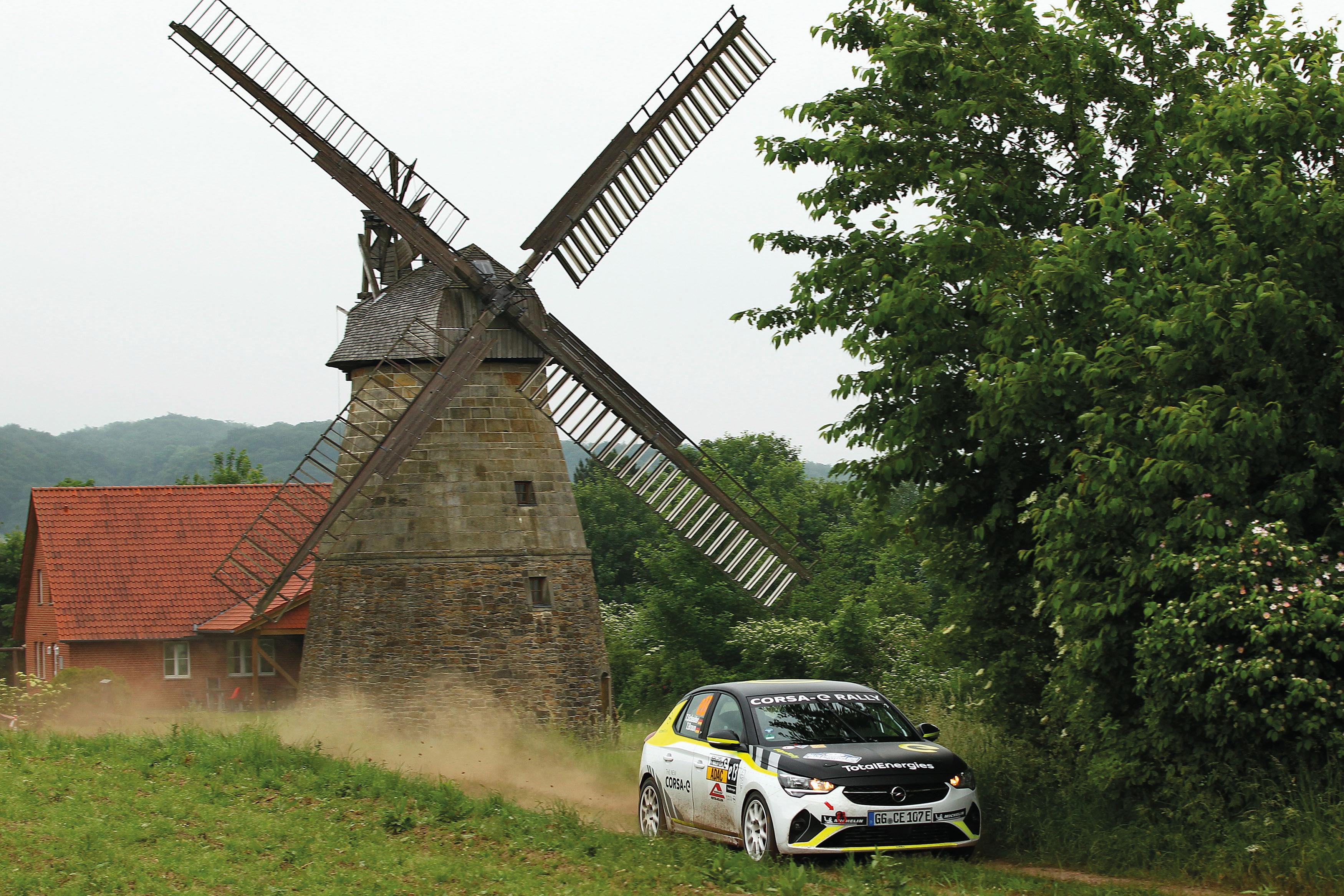 3StädteRallye gestartet Motorsport versus Naturschutz BR24