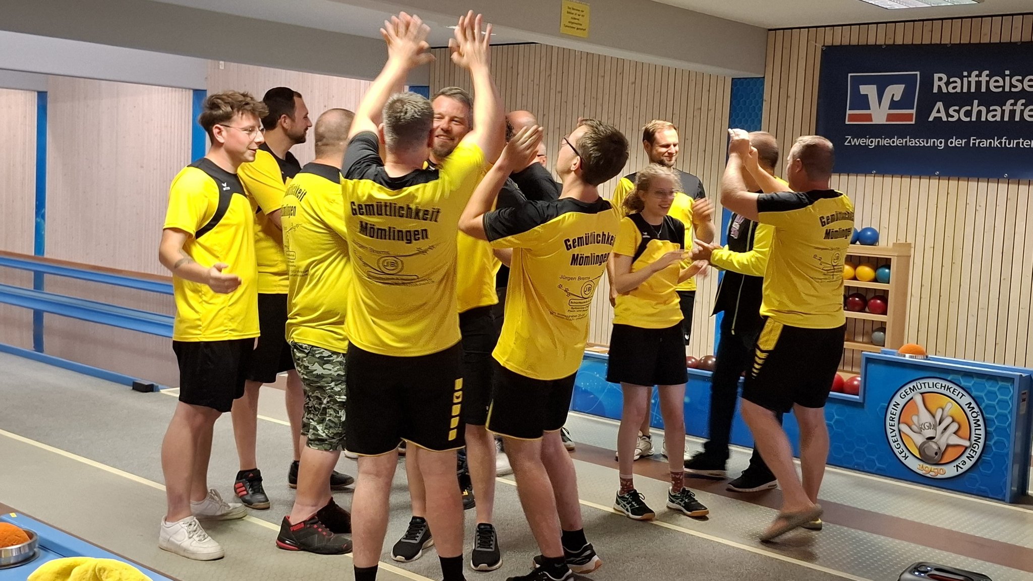 Rekordversuchs-Team des Kegelvereins "1950 Gemütlichkeit Mömlingen"