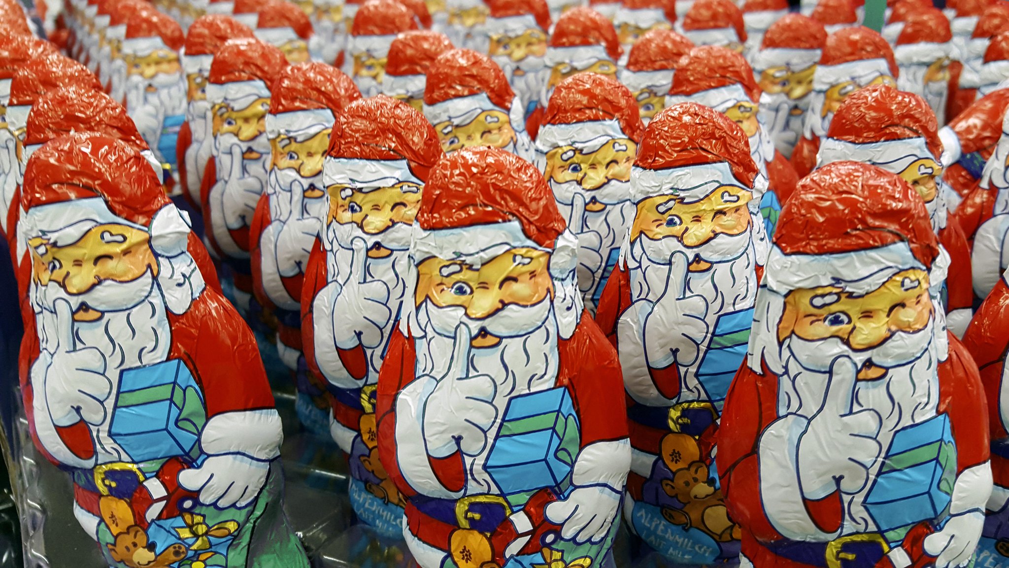 Angesichts der schwachen Konsumlaune wollen viele Deutsche rund um den Nikolaustag am 6. Dezember weniger Geld ausgeben als im vergangenen Jahr.