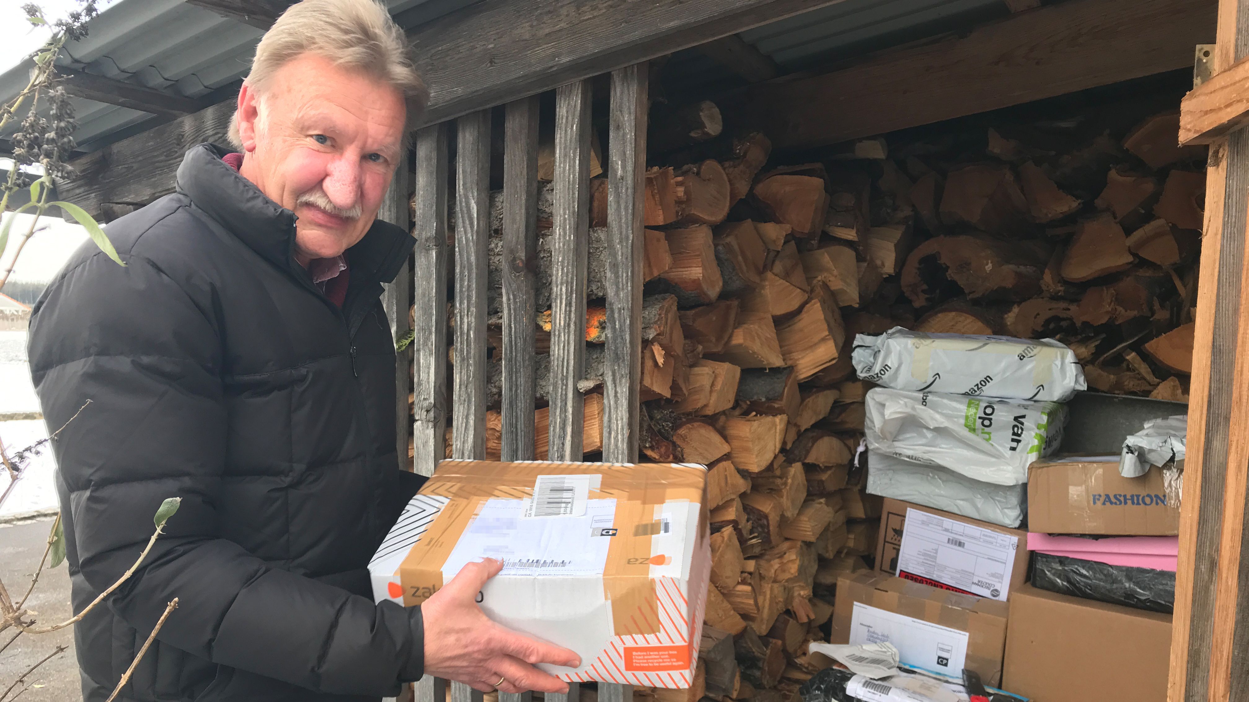 Ausgeliefert Oberbayer Bekommt Ungewollt Paket Retouren Br24