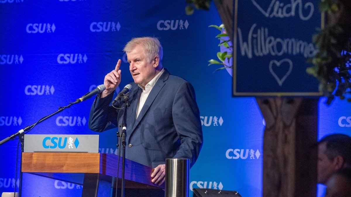Bild: dpa-Bildfunk/Armin Weigel