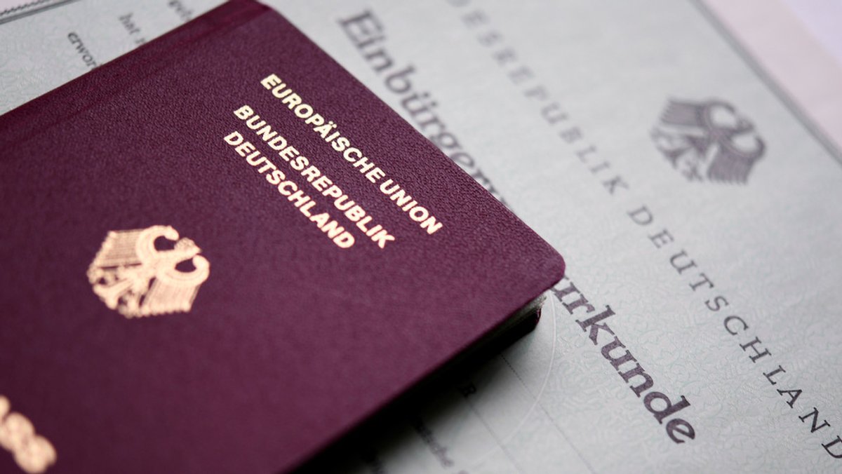 Deutsche Staatsbürgerschaft: Einbürgerungen in Bayern steigen