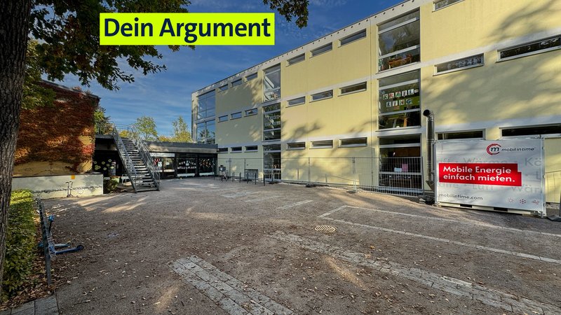 Die Grundschule in Krailling mit der Notheizung | Bild: BR / privat Die Grundschule in Krailling mit der Notheizung