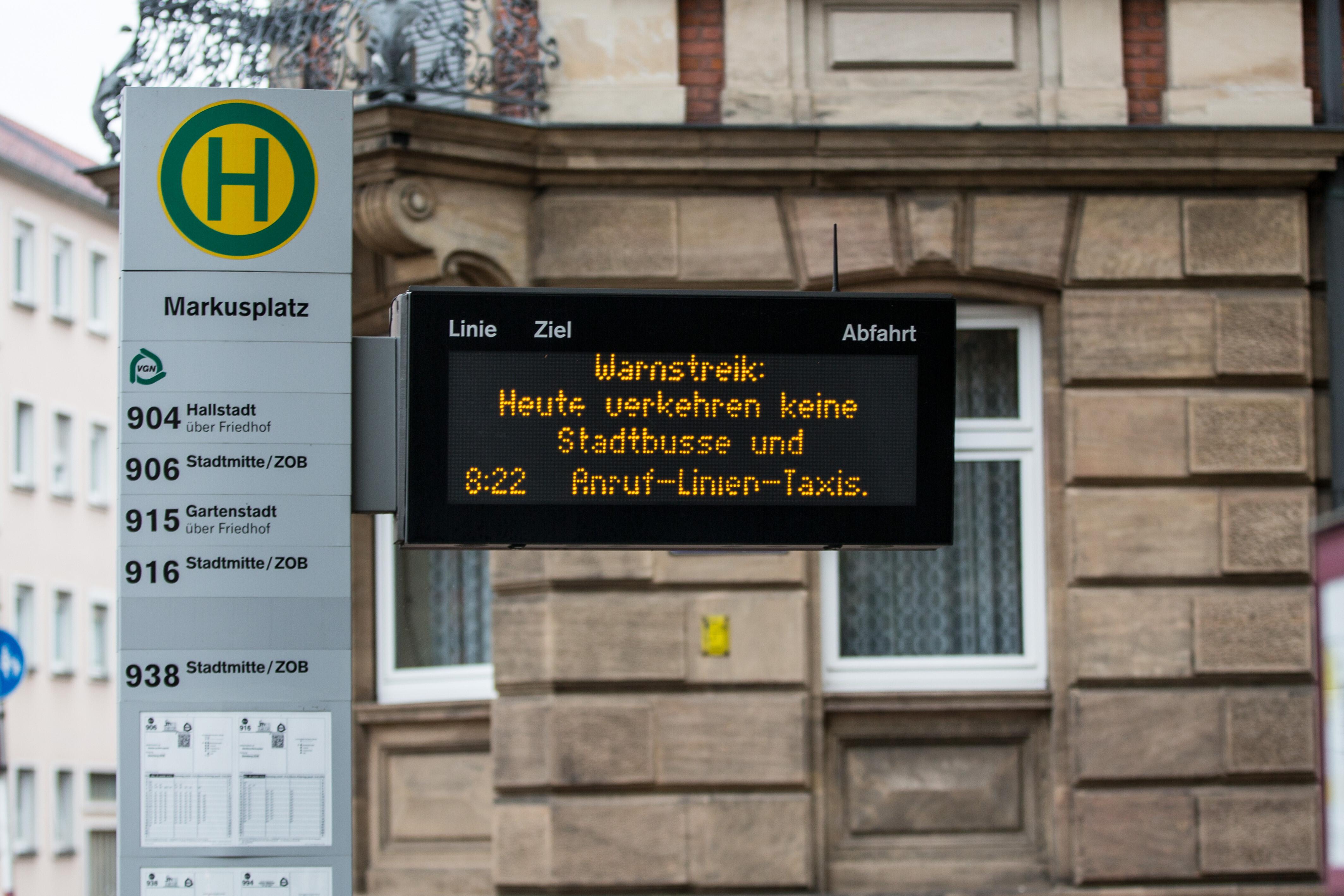 Symbolbild Warnstreiks in Bamberg. Bamberg, Deutschland 26. Oktober 2020: Symbolbilder - 2020 - Warnstreik durch Verdi im Bus Netz der Stadtbusse in Bamberg,