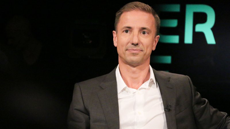 Er hat angesichts der enormen Herausforderungen, mit denen die Automobilindustrie konfrontiert ist, von der Politik mehr Planungssicherheit gefordert. | Bild: Bayerischer Rundfunk 2024 Er hat angesichts der enormen Herausforderungen, mit denen die Automobilindustrie konfrontiert ist, von der Politik mehr Planungssicherheit gefordert.