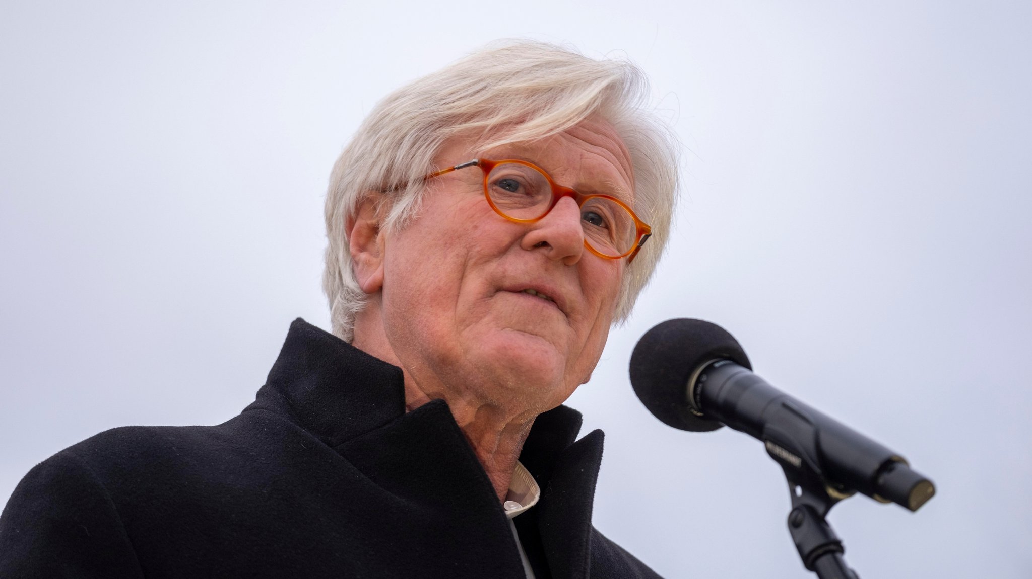 Der Vorsitzende des Zentralausschusses des Weltkirchenrates, Bedford-Strohm, verteidigt den Beschluss, Israel als "Apartheid-System" zu bezeichnen.
