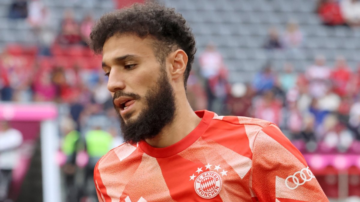 Fall Mazraoui: FC Bayern hat wohl Möglichkeit der Kündigung