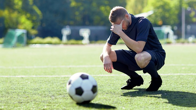 Sport-Doku "Schiri - wir wissen wo dein Auto steht!" | Bild: Syda Productions - stock.adobe.com Sport-Doku "Schiri - wir wissen wo dein Auto steht!"