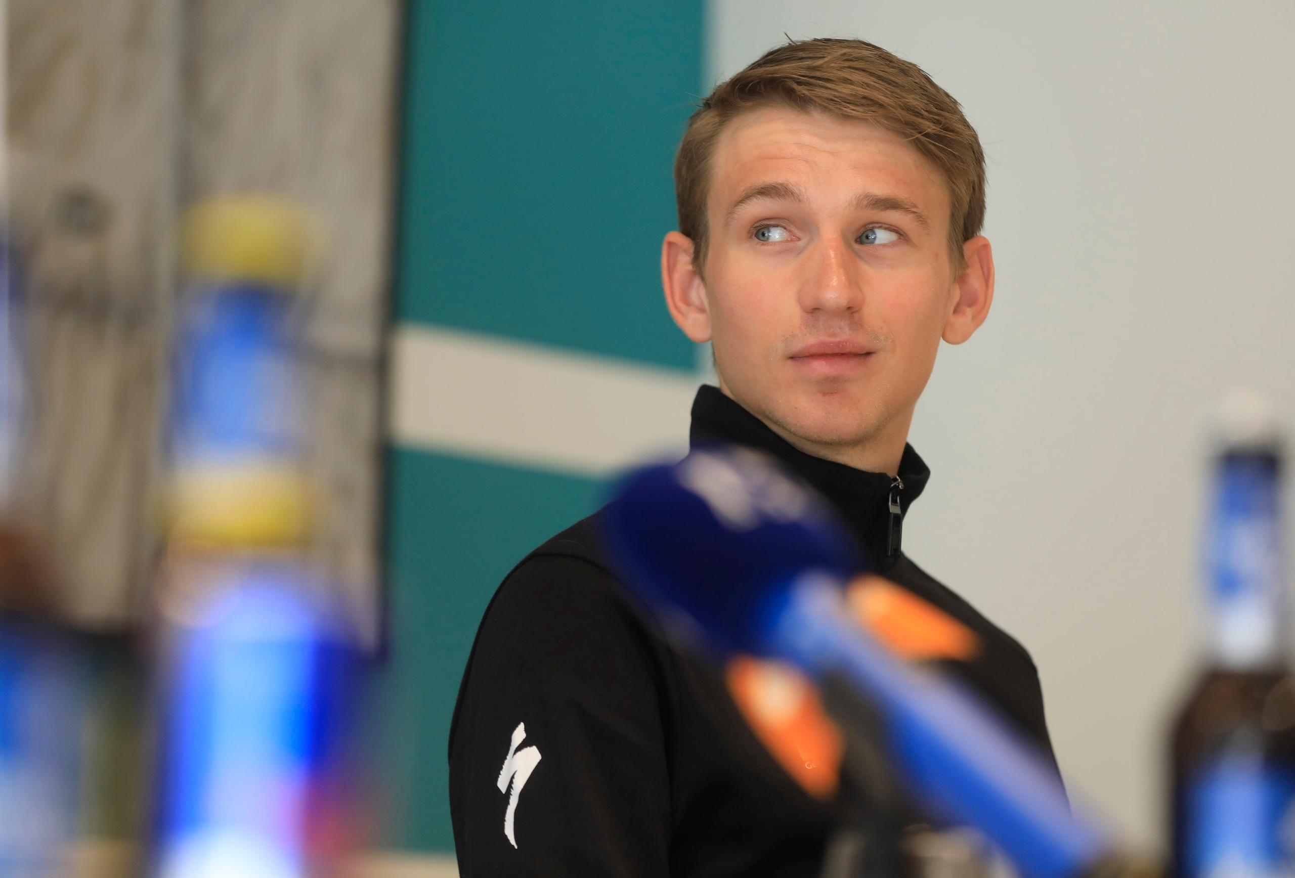 ARCHIV - 10.01.2024, Spanien, Palma: Lennard Kämna aus Deutschland nimmt an der Team-Präsentation Bora-hansgrohe in Palma teil. Bei einem Verkehrsunfall auf Teneriffa erlitt er zahlreiche Verletzungen. (zu dpa: ««Zahlreiche Verletzungen» - Kämna nach Sturz in stabilem Zustand») Foto: Clara Margais/dpa +++ dpa-Bildfunk +++