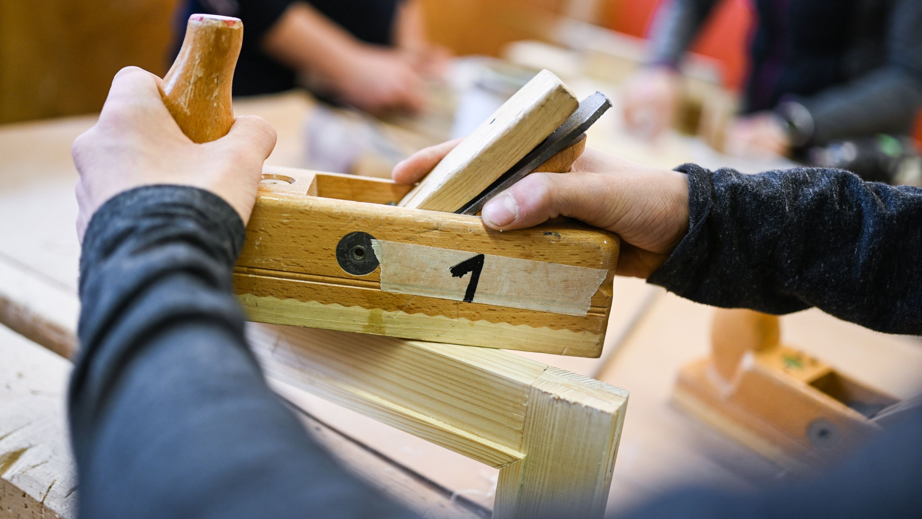 Last-Minute-Lehrstelle: Wie Jugendliche eine Ausbildung finden - Vimarsana News