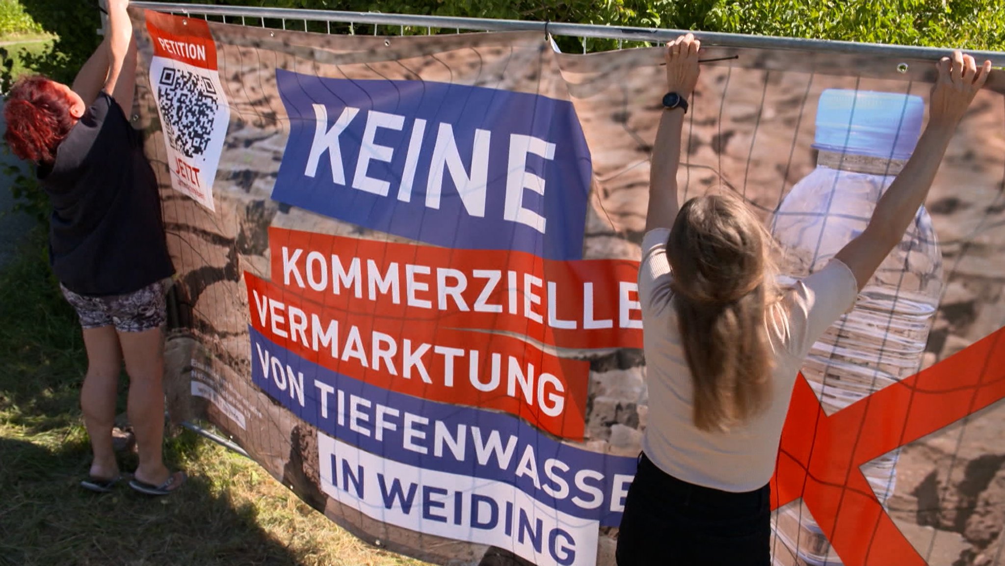 Protest gegen die Entnahme von Tiefenwasser in Weiding