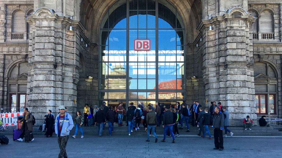 Mehr Polizei: Nürnberger Bahnhof soll sicherer werden
