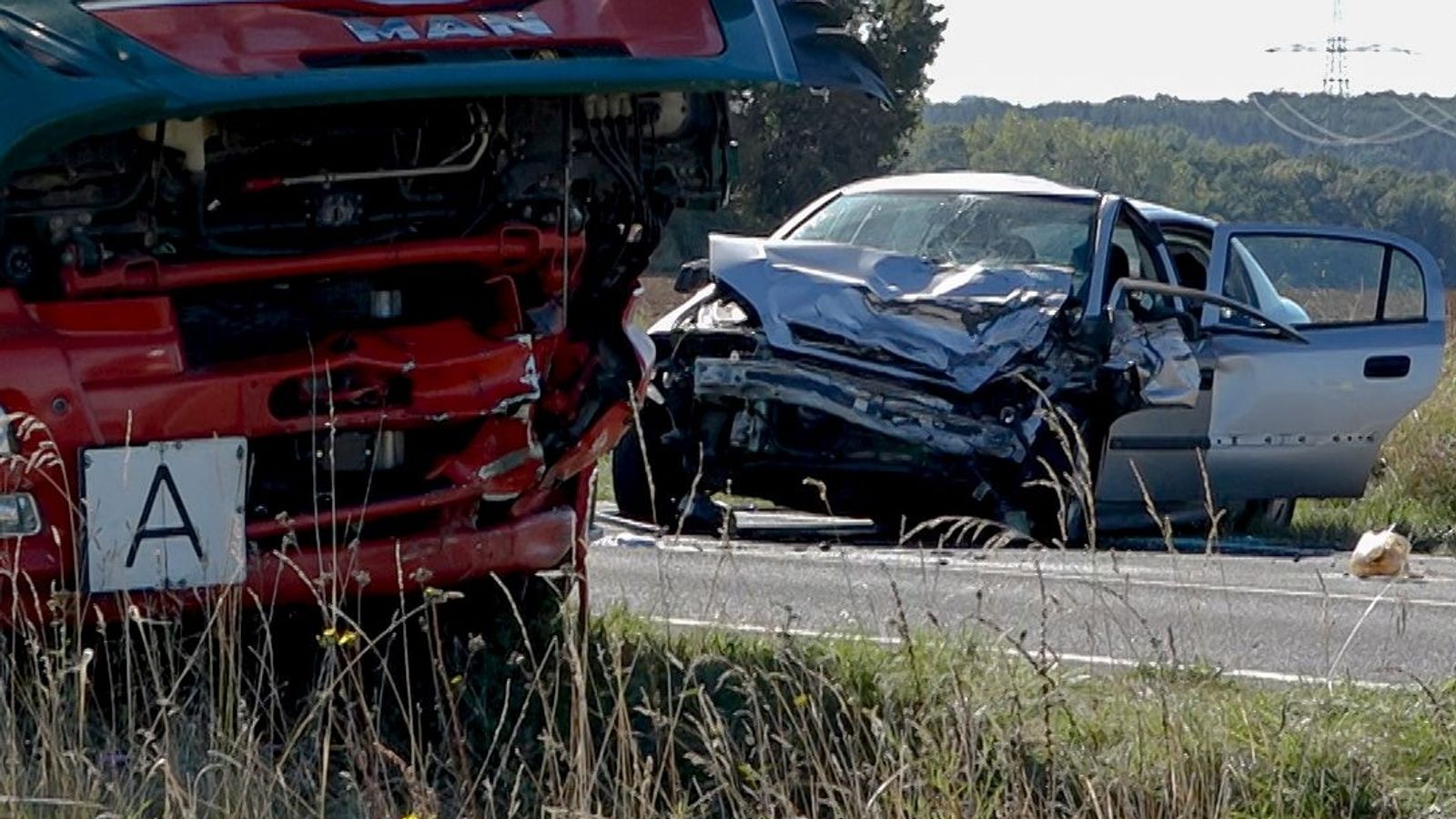 Sommerhausen 55 Jahrige Autofahrerin Stirbt Bei Unfall Mit Lkw Br24 Sommerhausen 55 Jahrige Autofahrerin Stirbt Bei Unfall Mit Lkw Br24