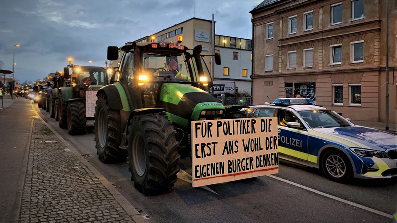 Bauernprotest in Ingolstadt, Münchner Straße stadteinwärts, ca. 7.50 Uhr.