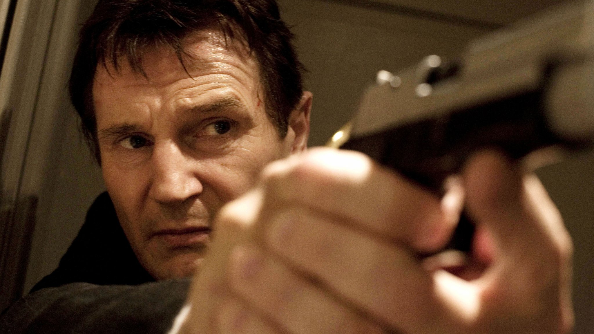 Szene aus "Taken - 96 Hours" (2008) mit Liam Neeson, Regie: Olivier Megaton, Pierre Morel 