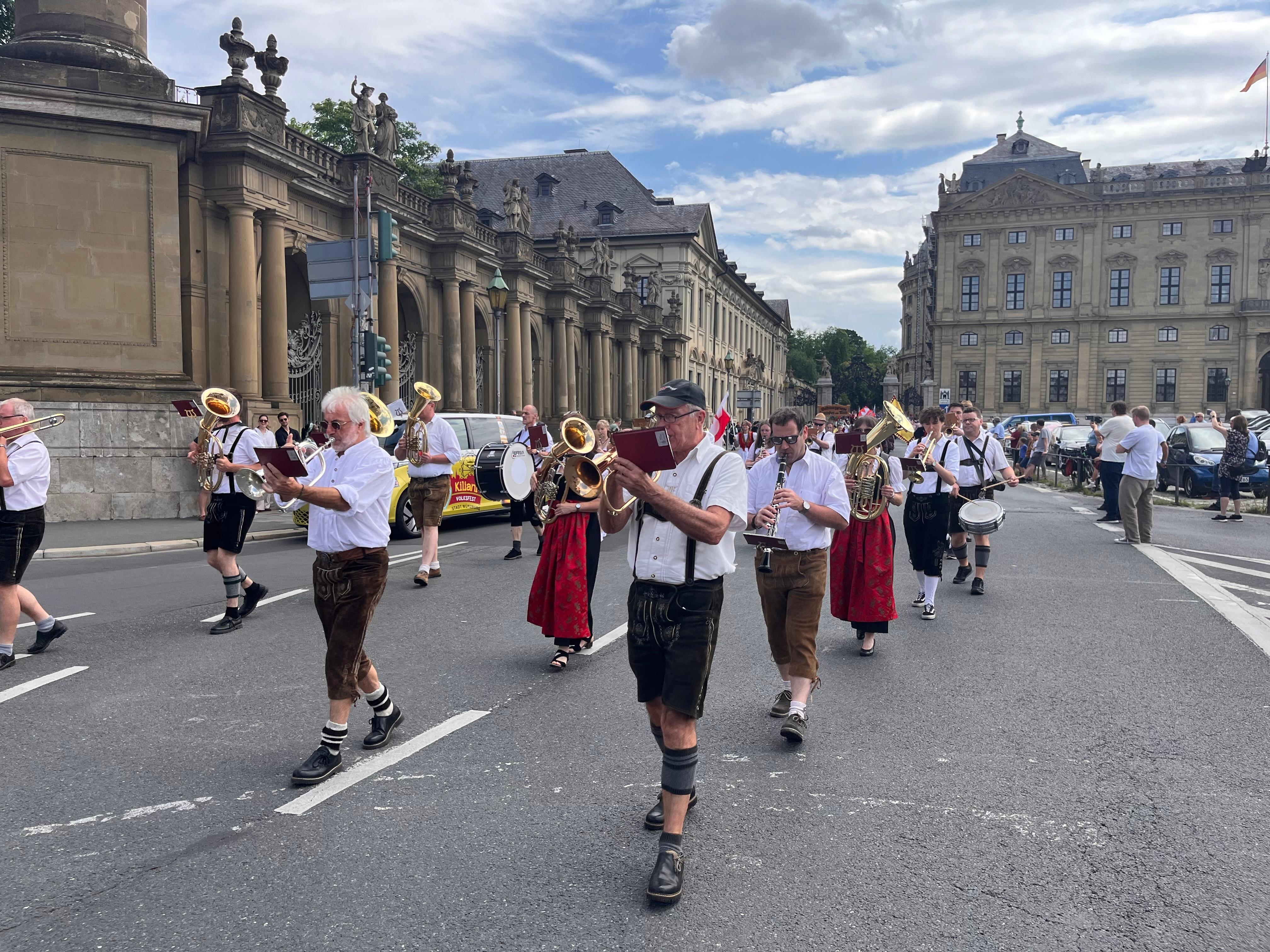 Der Kiliani-Festumzug in Würzburg