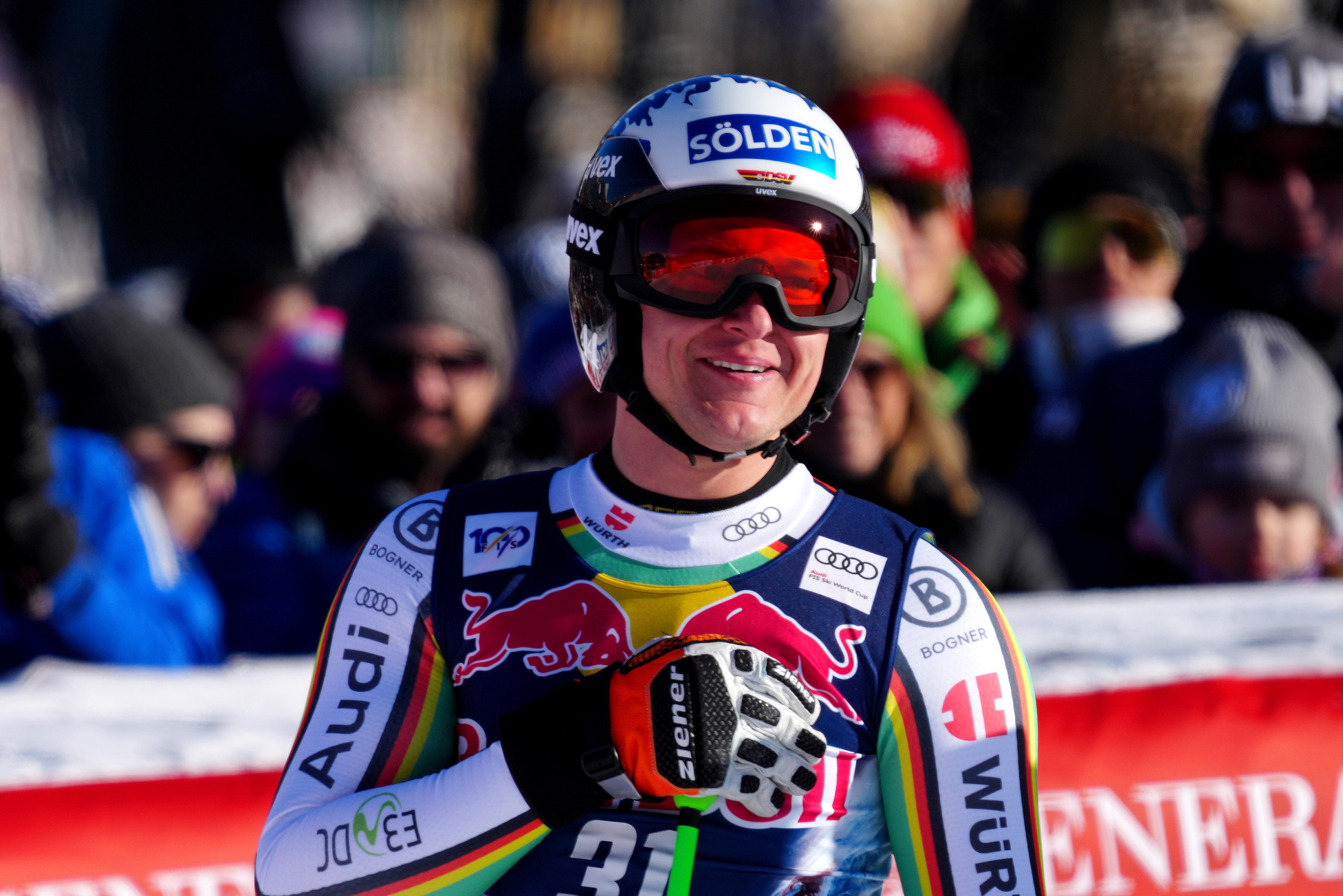 Thomas Dreßen im Ziel nach seiner letzten Abfahrt