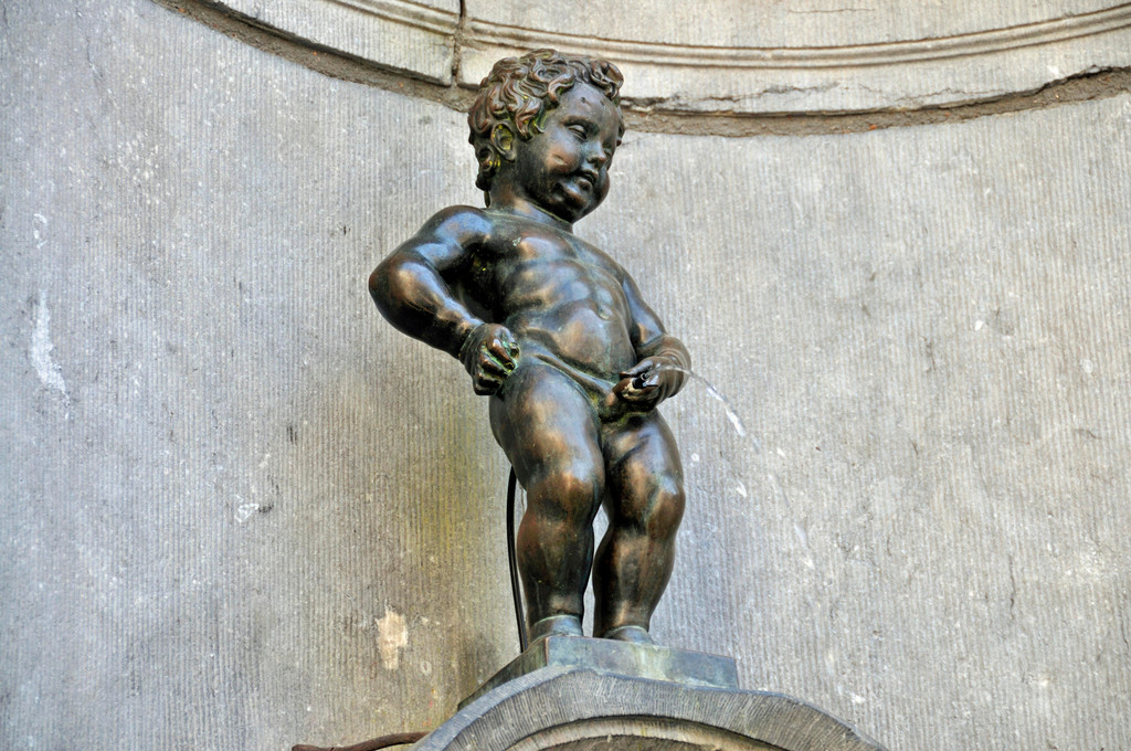 Manneken Pis, eines der Wahrzeichen der belgischen Hauptstadt Brüssel