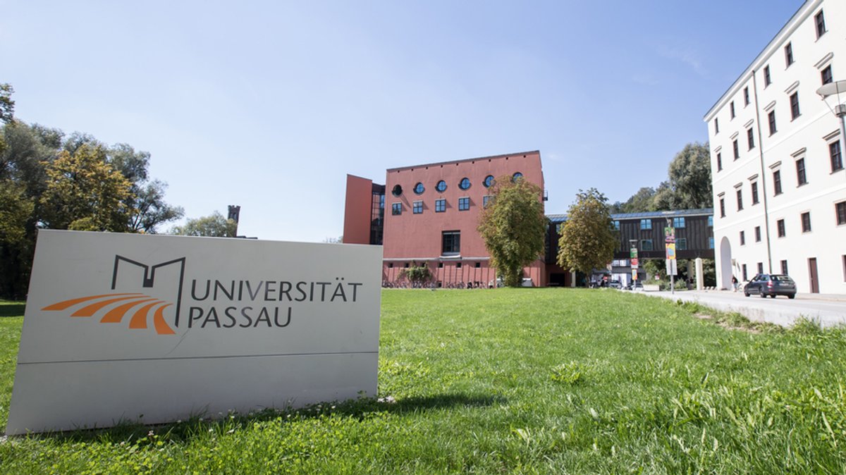 Wegen Energiekrise - Uni Passau hält virtuelle Lehre für möglich