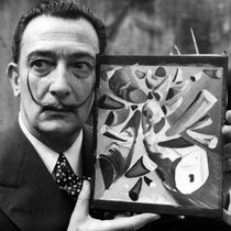 Salvador Dalí - Künstler und Provokateur  | Bild: picture alliance / AFP
