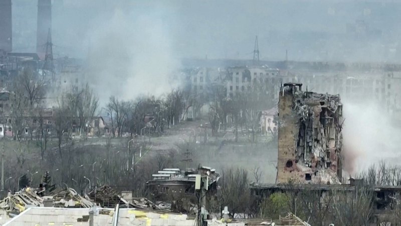 Der Sturmangriff auf die letzte Bastion der Verteidiger von Mariupol bleibt vorerst aus - das hat Russlands Präsident Putin heute befohlen. 