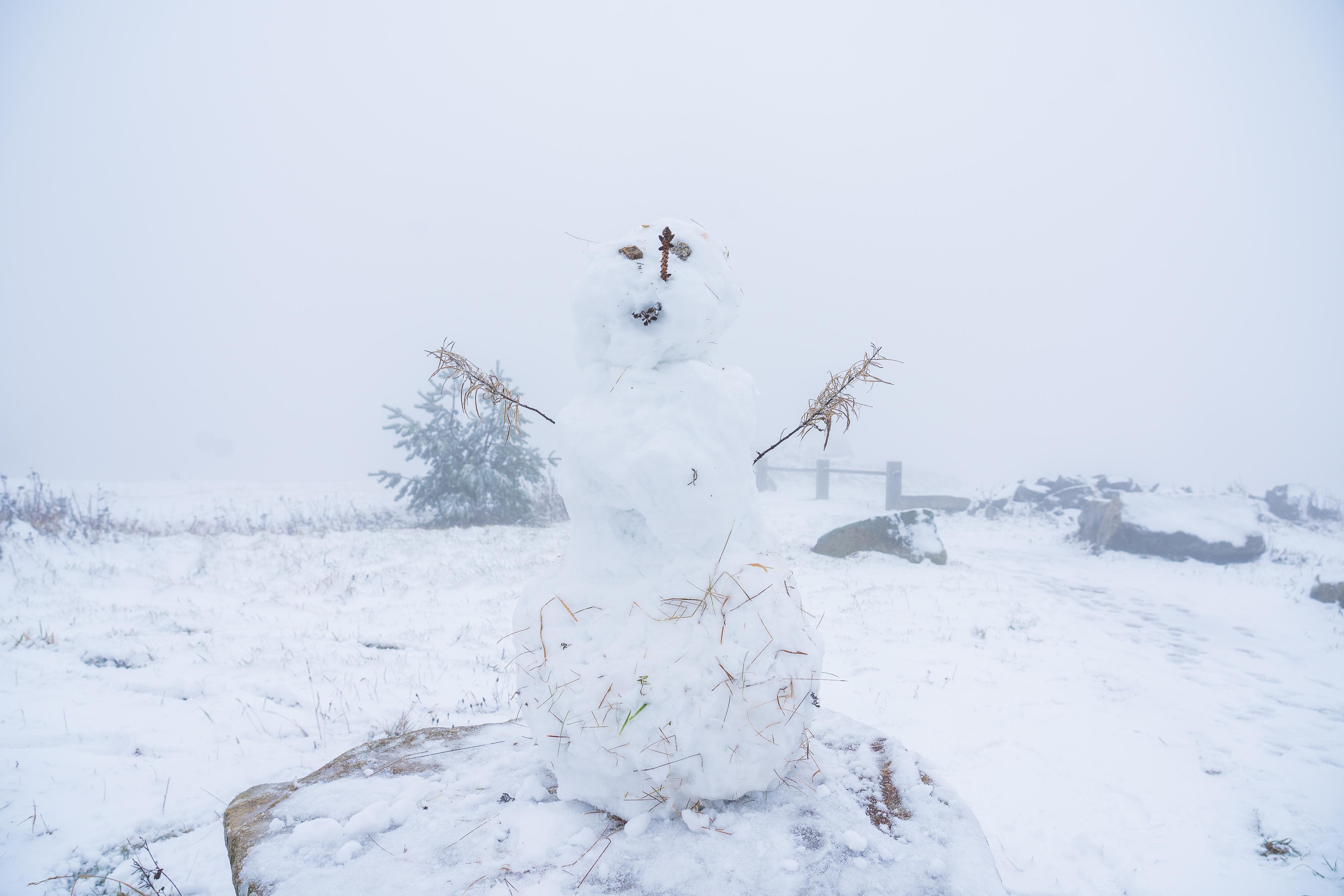 Wetter In Bayern: Schnee, Glätte Und Eine Warnung Vor Dauerregen | BR24