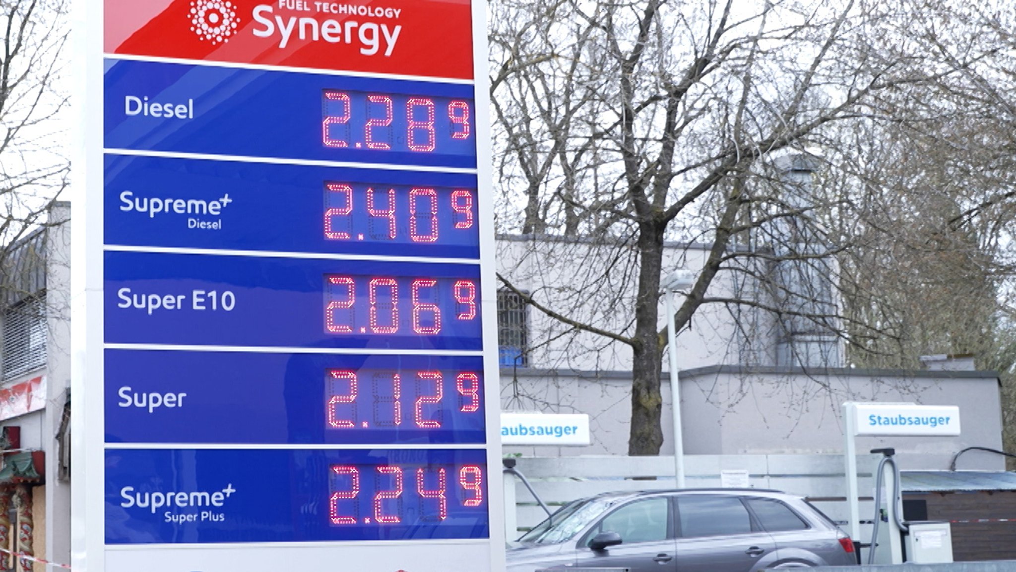 Eine Tankstelle im Münchner Norden