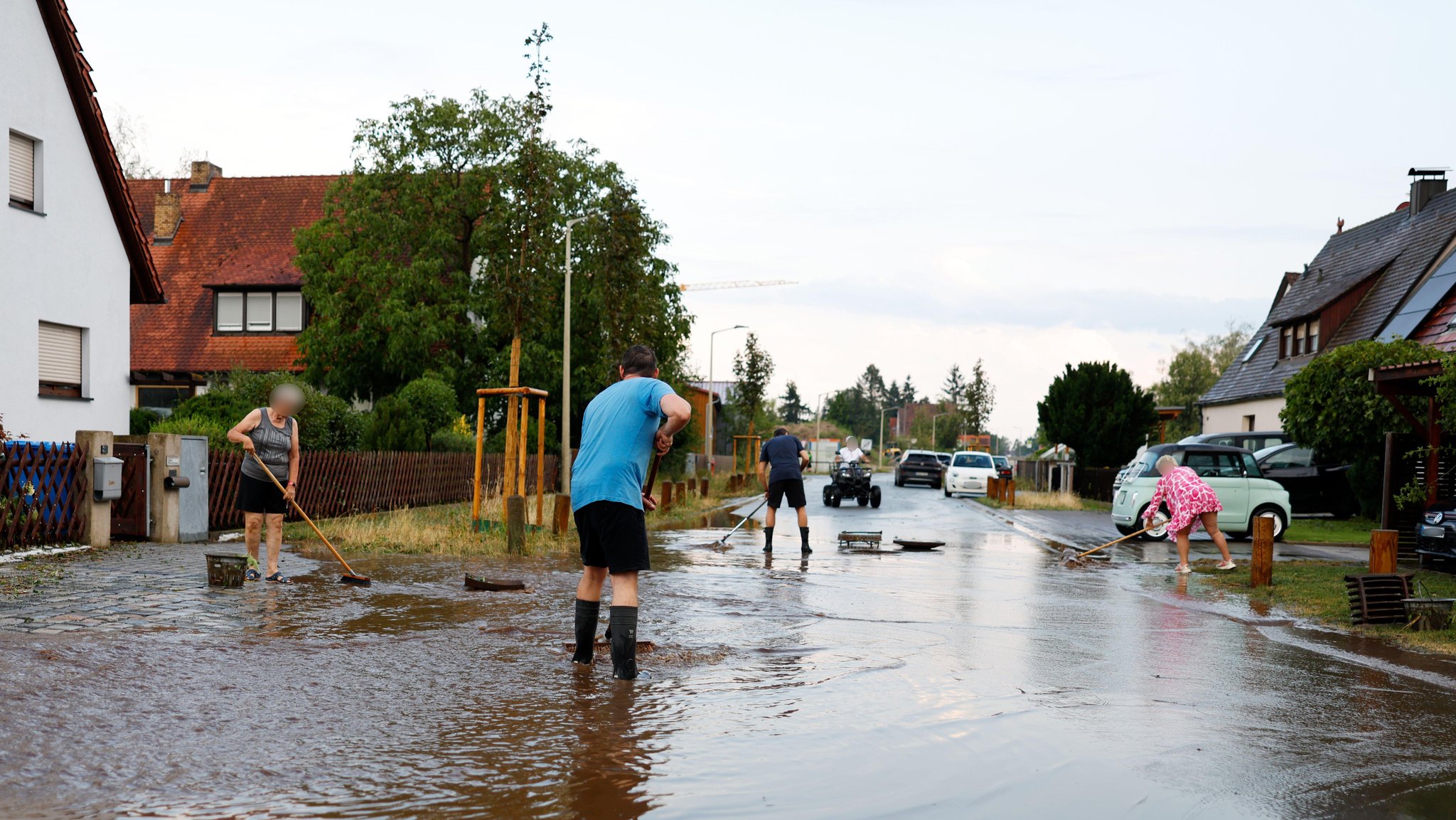 Unwetter: Tausende Notrufe in der Nacht – Lage bleibt angespannt