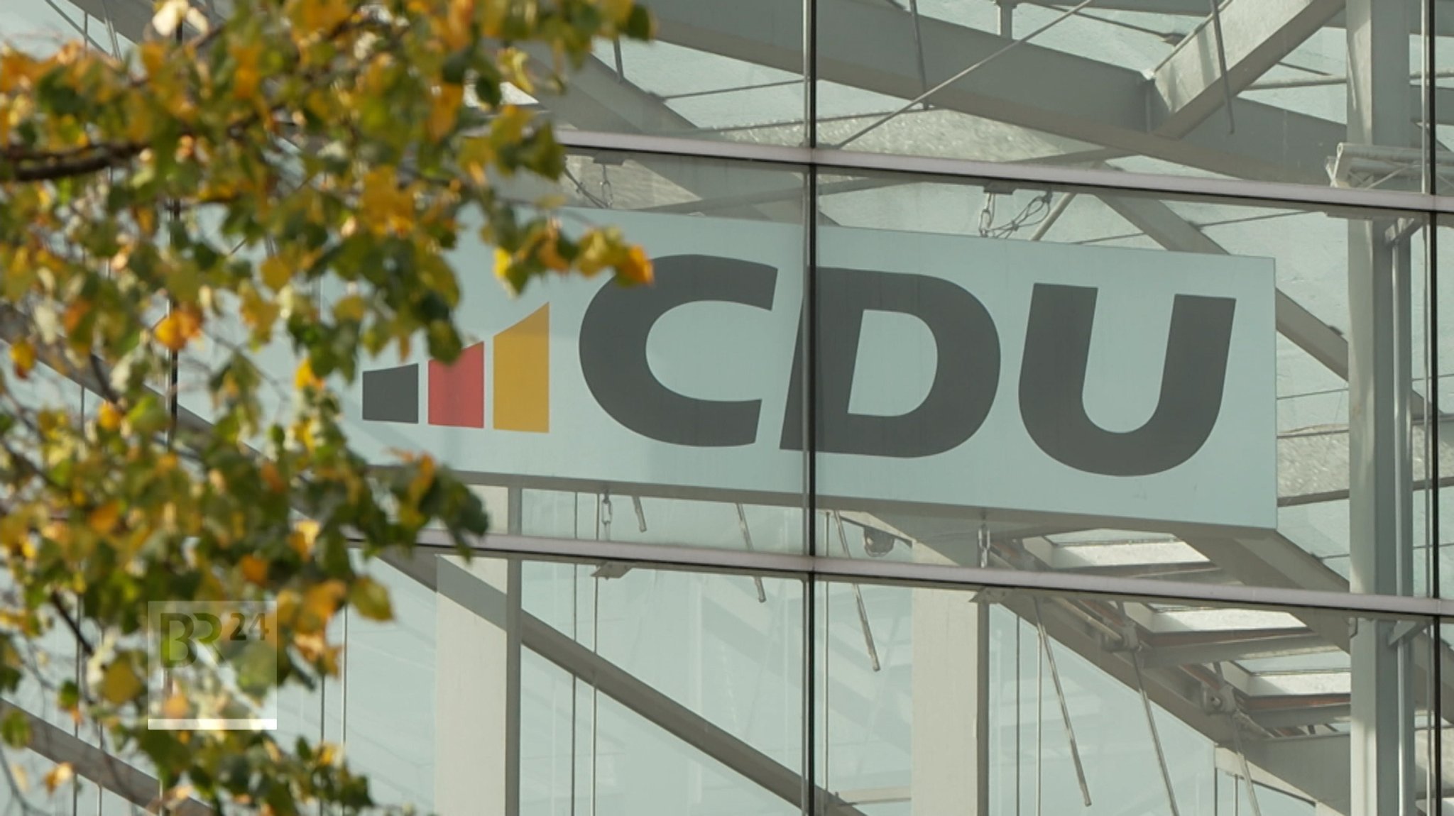 (Symbolbild) Das CDU-Präsidium suchte am Montag nach einem Weg aus dem Umfragetief und den bisherigen Wahlschlappen. | Bild: Bayerischer Rundfunk 2026 (Symbolbild) Das CDU-Präsidium suchte am Montag nach einem Weg aus dem Umfragetief und den bisherigen Wahlschlappen.