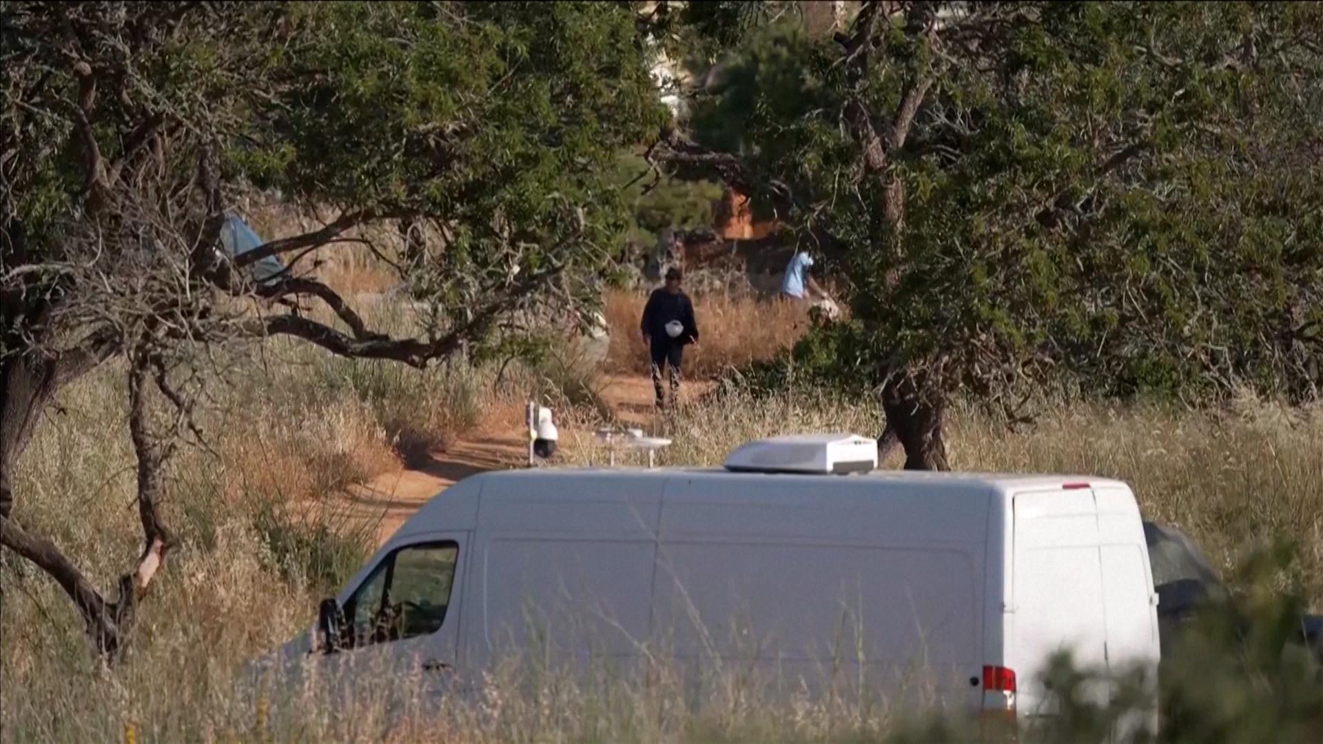 Die erneute Suchaktion im Fall der vermissen "Maddie" ist beendet. Zu Ergebnissen äußern sich Ermittler zunächst nicht. 