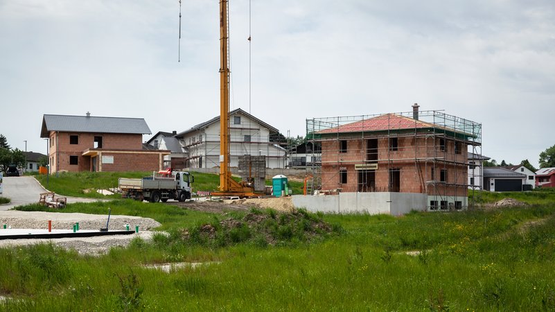 Symbolbild: Neubaugebiet auf dem Land | Bild: BR/Herbert Ebner Symbolbild: Neubaugebiet auf dem Land