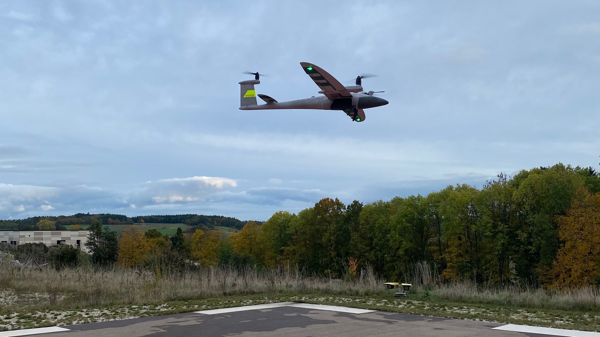 Drohne im Landeanflug