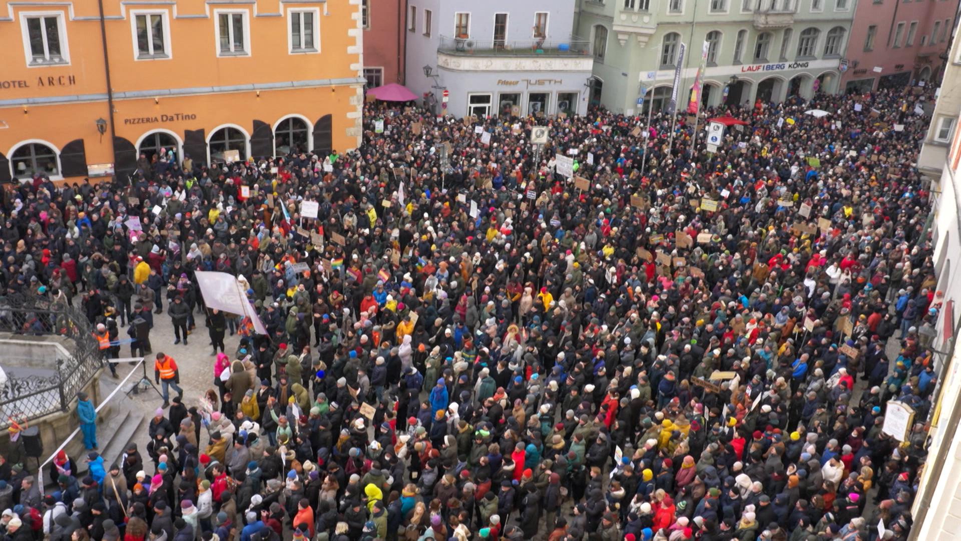 "Faschismus Hat Hier Keinen Platz": So War Die Demo In München | BR24