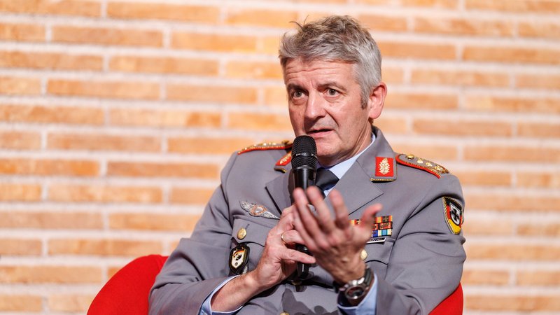 (Archivbild): Bundeswehr-General Sollfrank | Bild: pa/dpa/Matthias Balk (Archivbild): Bundeswehr-General Sollfrank