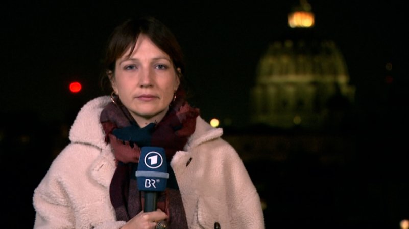 BR24-TV-Schalte zu Verena Schälter | Bild: BR BR24-TV-Schalte zu Verena Schälter