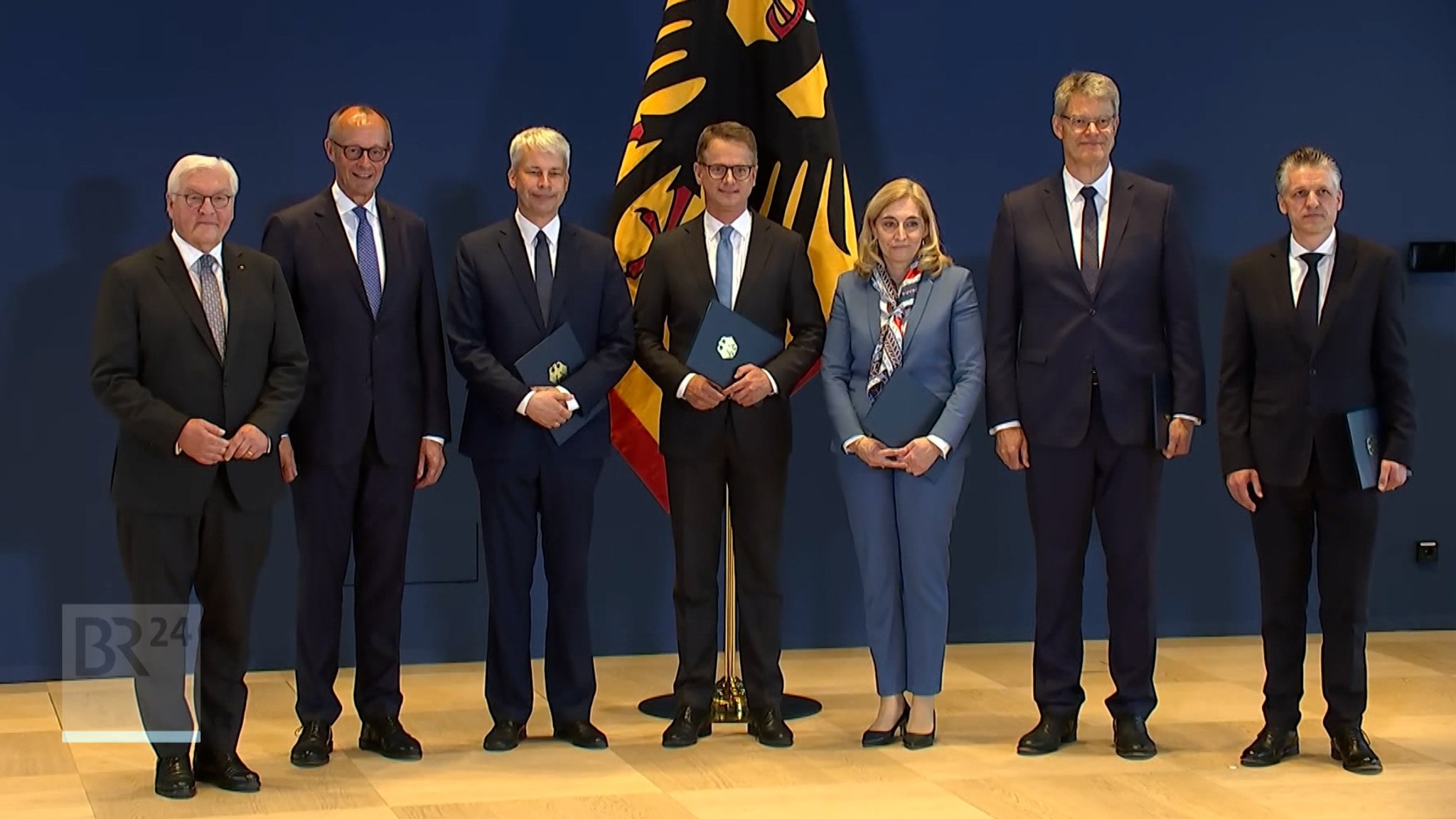CDU/CSU-Bundestagsfraktion wählt Frei zum neuen Vorsitzenden