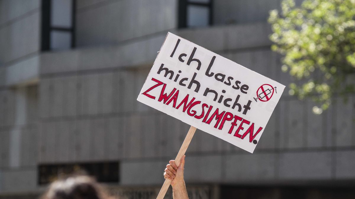 Kanzleramt Keine Impfpflicht Gegen Covid 19 Br24