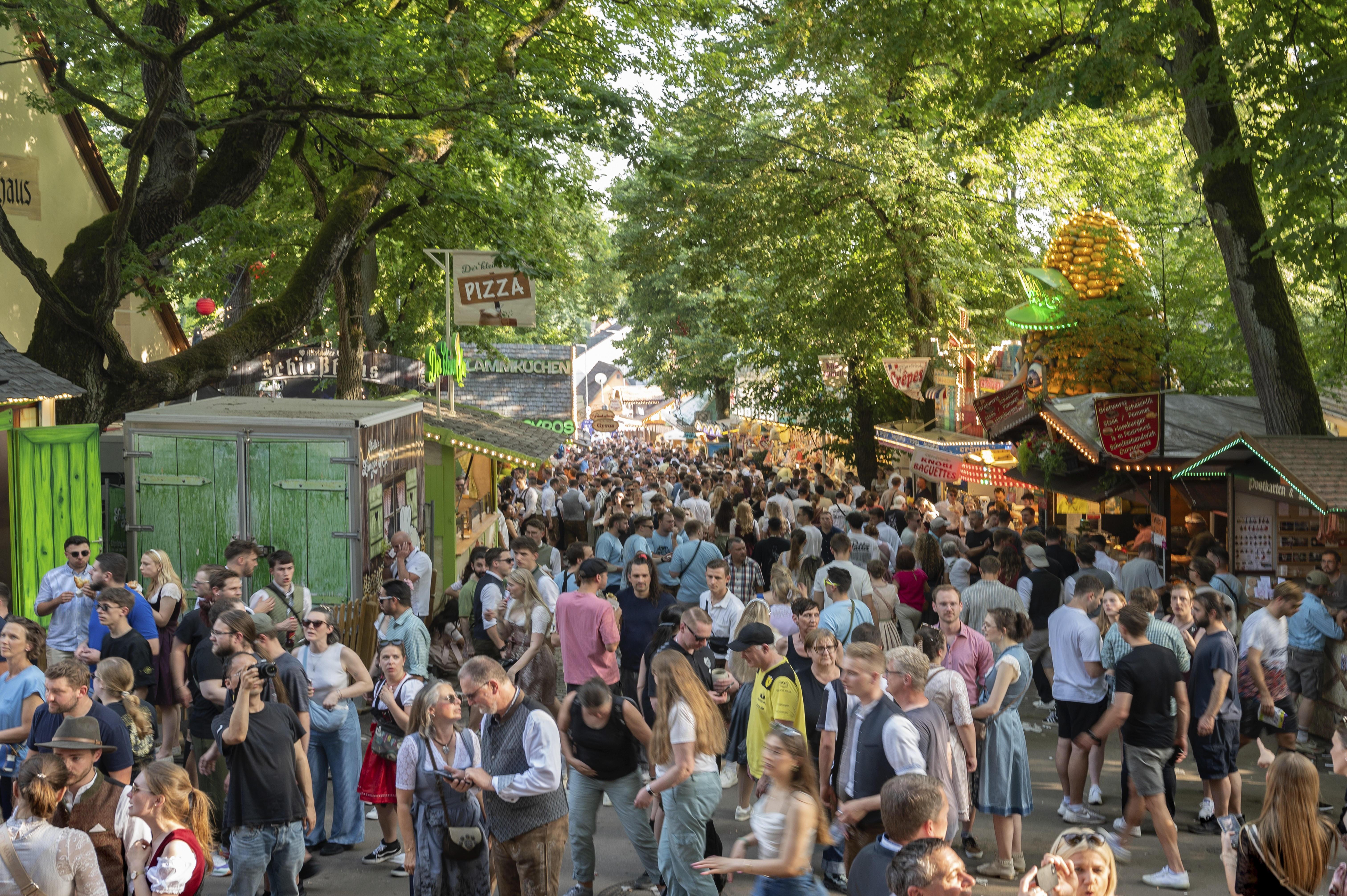 Erlanger Bergkirchweih, traditionelles, zwölftägiges Volksfest