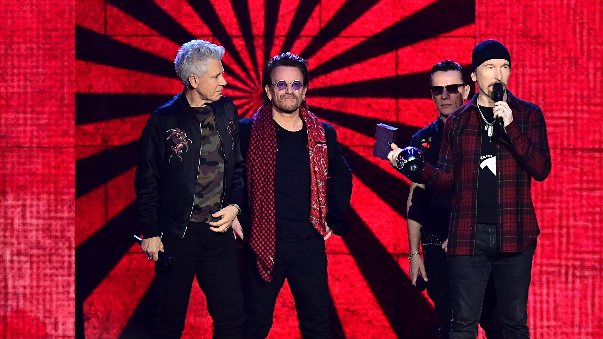 "Days Of Ash": U2 überrascht mit Protest-Album