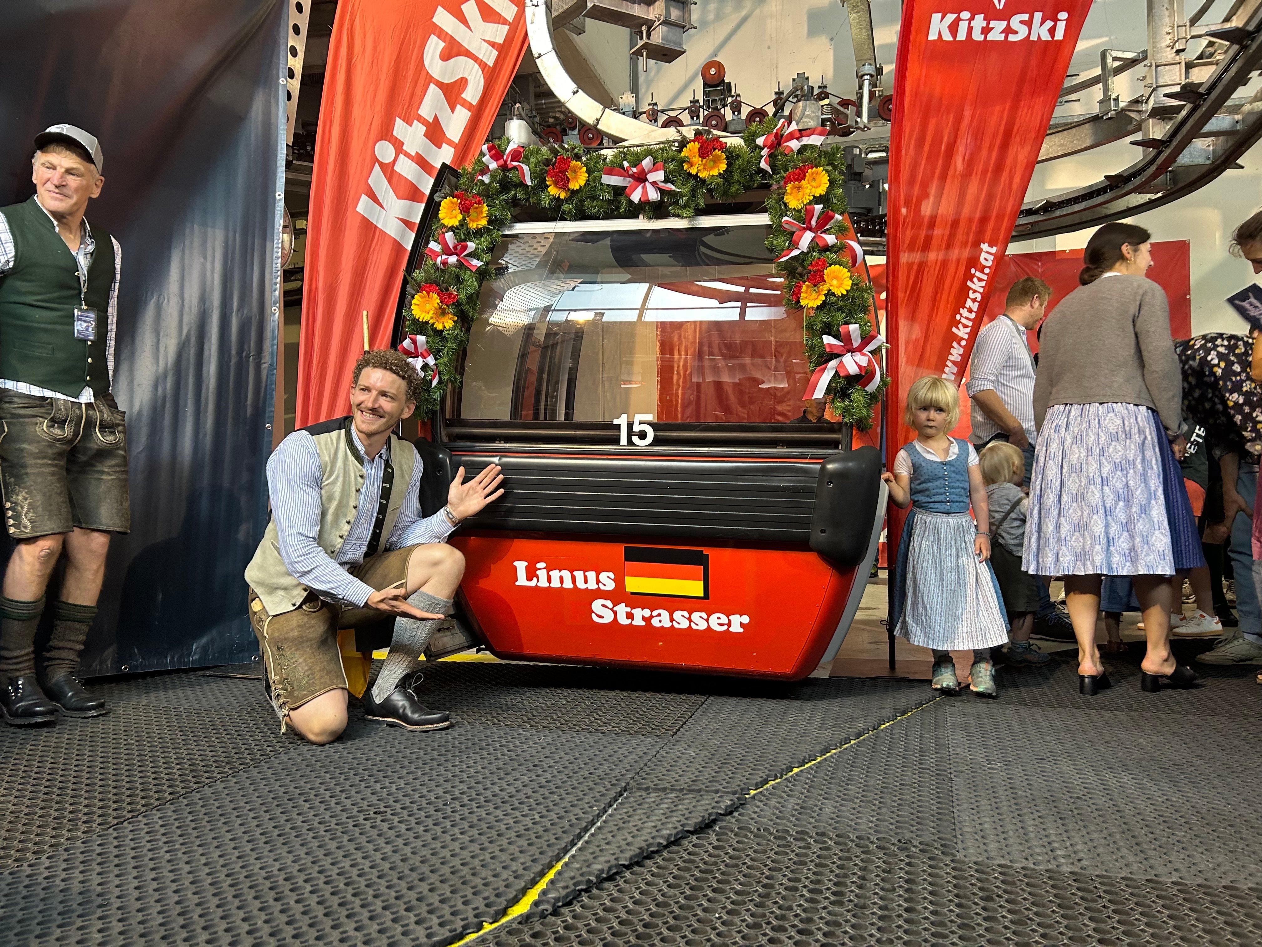 Linus Straßer und seine Gondel bei der Hahnenkammbahn in Kitzbühel 