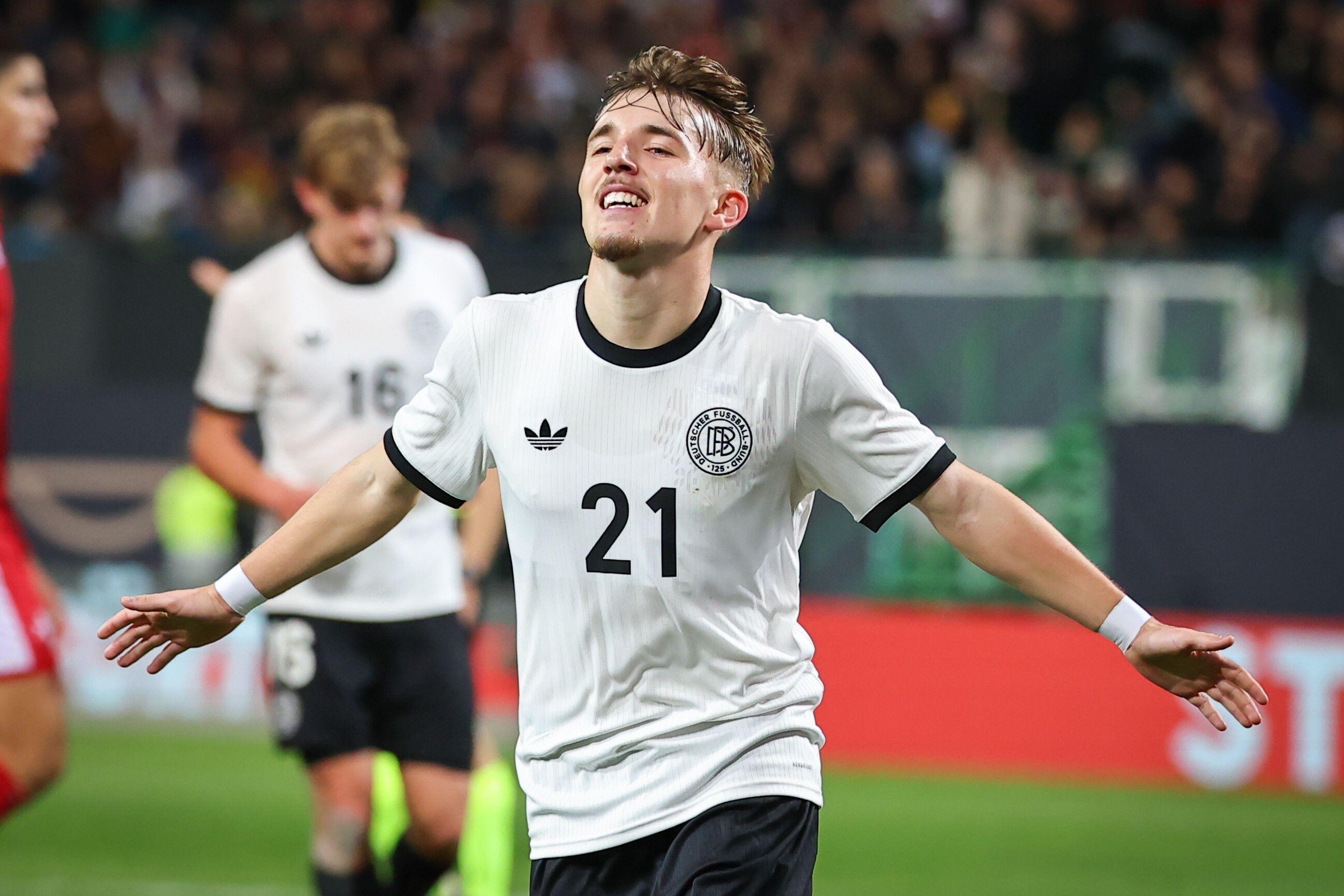 Lennart Karl trifft auch in der U21-Nationalmannschaft.