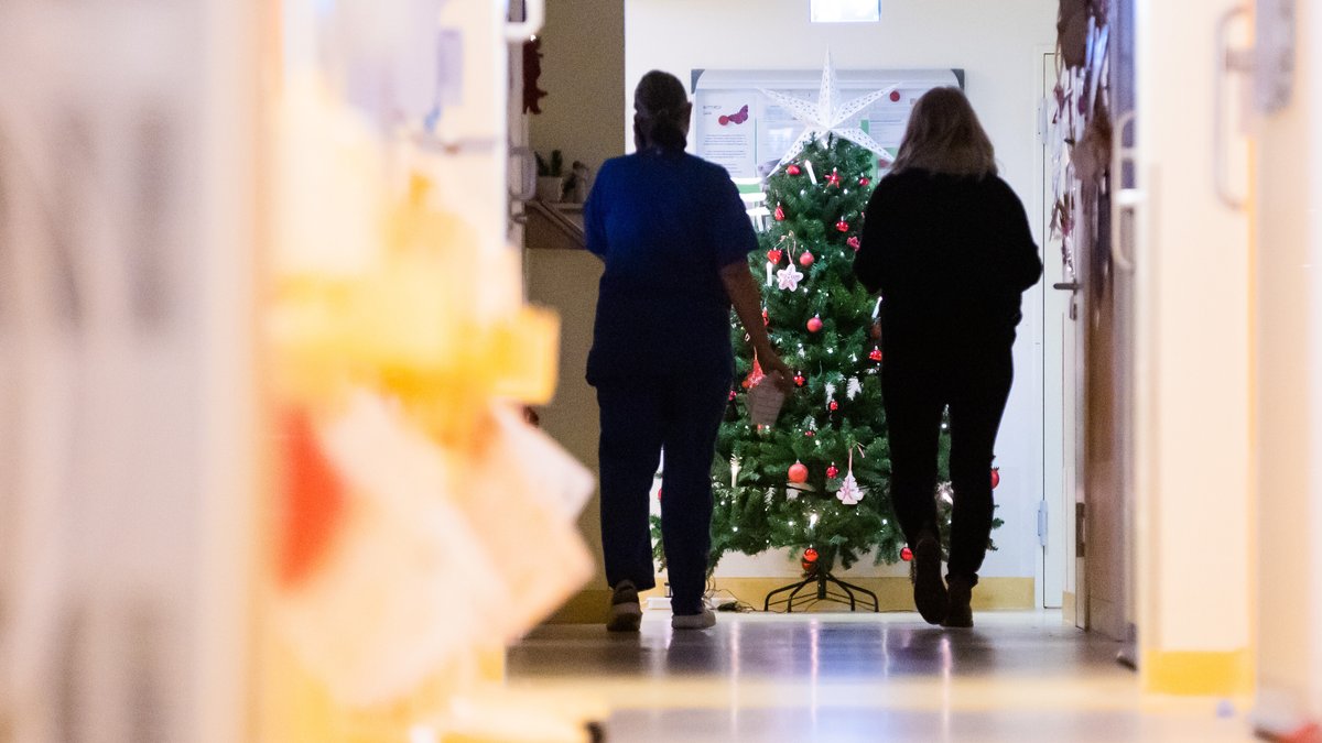 Wer an Weihnachten arbeiten muss – und wann es Zuschläge gibt