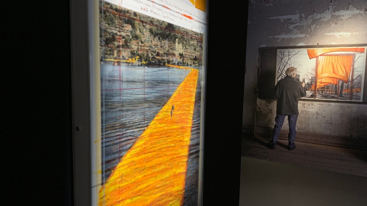 Bilder in der Sonderausstellung "Christo und Jeanne-Claude – Ein Leben für die Kunst" im Lindauer Kunstmuseum
