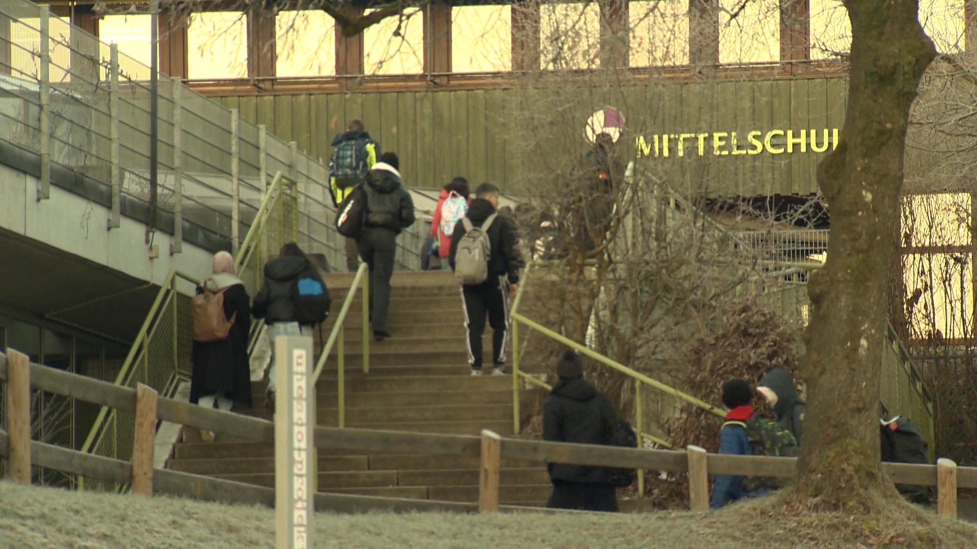 Aufgrund eines Grippe-Virus schnellen die Krankmeldungen bei Kindern in die Höhe. 