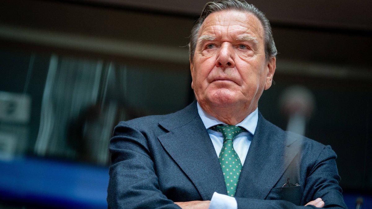 Christian Ude: "Schröder ist zu enormer Belastung geworden"