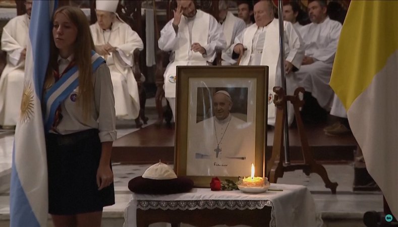 Weltweite Trauer um den Papst | Bild: BR Weltweite Trauer um den Papst