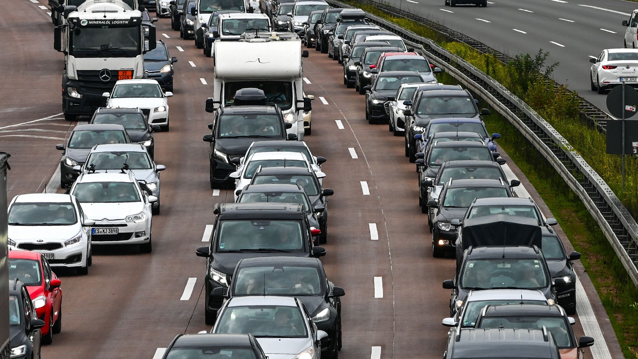 Wenn nichts mehr geht: So verhalten Sie sich richtig im Stau