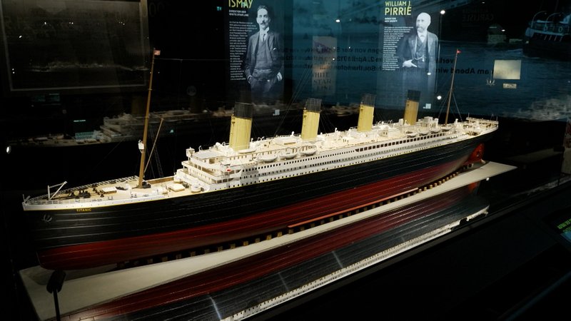 Der Untergang der Titanic gehört zu den dramatischsten Unglücken der Seefahrt - und zu den faszinierendsten. | Bild: Bayerischer Rundfunk 2025 Der Untergang der Titanic gehört zu den dramatischsten Unglücken der Seefahrt - und zu den faszinierendsten.